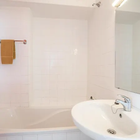 Edificio Sequeira - Local By Umbral אלבופיירה